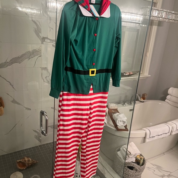 Funny ugly Christmas 🎄 PJ s women’s small one piece 🎄🎄 - Picture 13 of 17